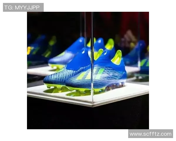 阿迪达斯足球鞋红龙助你在球场上展现无与伦比的速度与力量